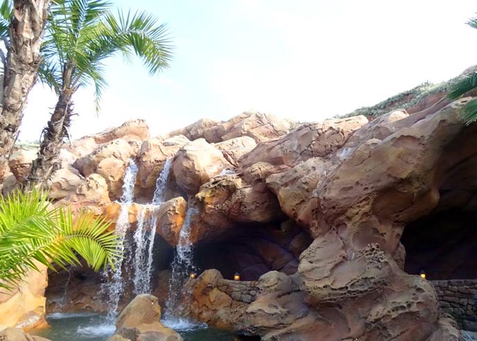 仿真假山價格.jpeg 仿真假山價格