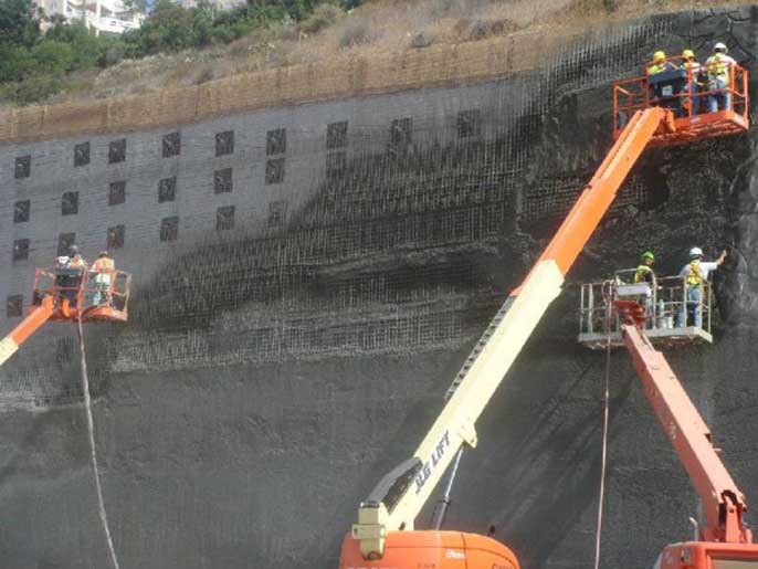 水泥假山.jpg 水泥假山